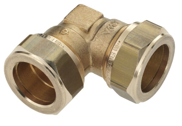 Coude 15x15mm · réf. 82520