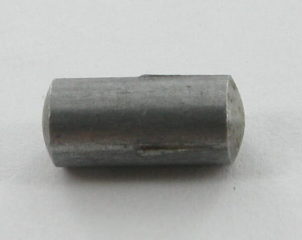 Rýhovaný kolík DIN1474-4X8 6.8