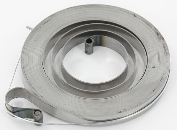 Pružina reverzačního startéru