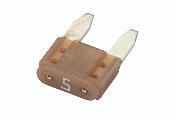 Fusible lame mini 5A longueur 10,9mm beige pack 50x Hella · réf. 8JS728596131