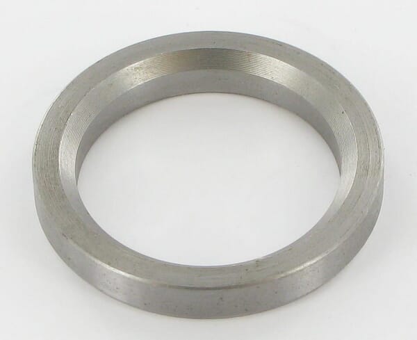 Distanční kroužek Busatis