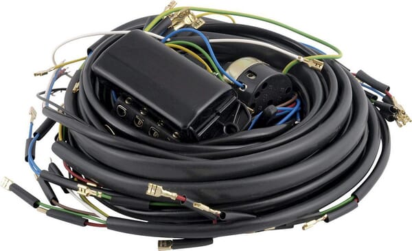 Installation électrique pour tracteurs C360 avec alternateur — réf. 1420990030