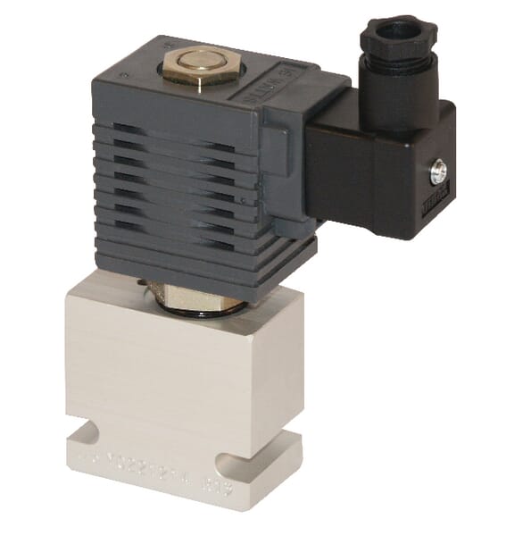 Clapet 2/2 NO 12 volt 1" · réf. CP5024001