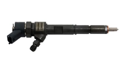 Vstřikovací tryska