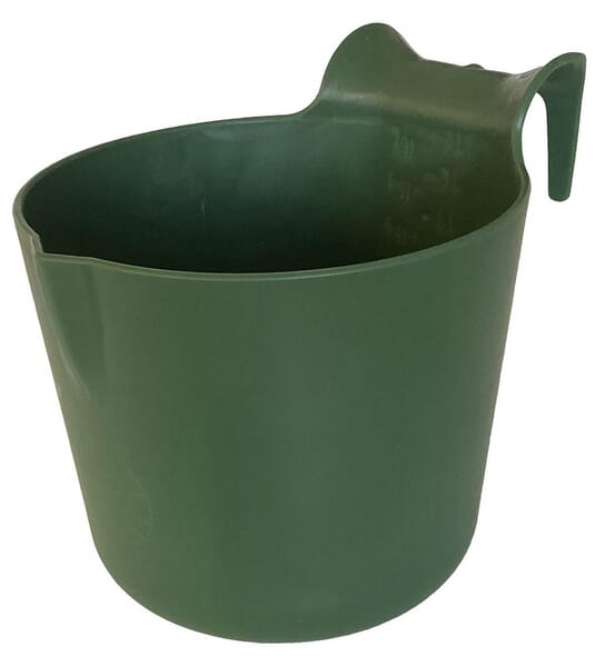 Plastic feed bucket with hanging hook