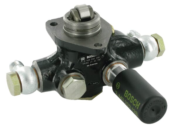 Pompe à Carburant — réf. AR63831
