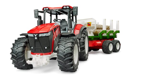 Tracteur avec remorque forestière vue 3