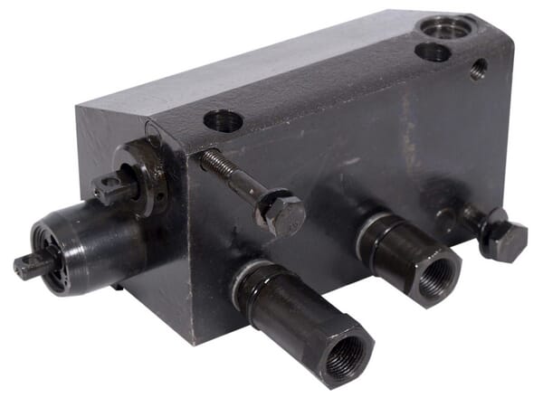 Collecteur hydraulique d'ascenseur pour C-360 — réf. 26900046481002