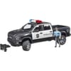 U02505 RAM 2500 politiewagen met politieagent