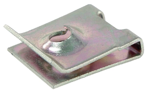 Plechová matice 4.8 tvar 1 VZ