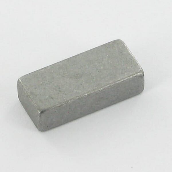 Lícované pero Busatis