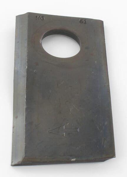 Lame de tondeuse D 105x48x4mm alésage ovale 23,0x20,5mm Convient pour Taarup Lot de 25 · réf. KT5514200001