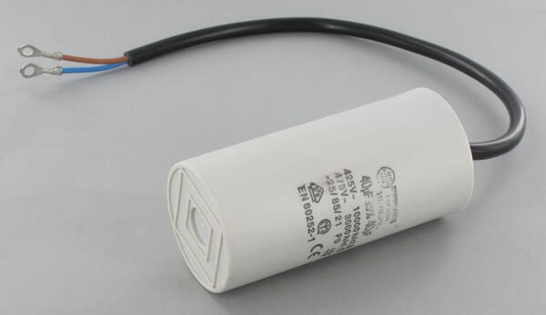 Kondenzátor 40 µf Jet