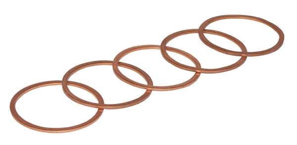 25 měd. kroužků 28 x 34 x 2 mm