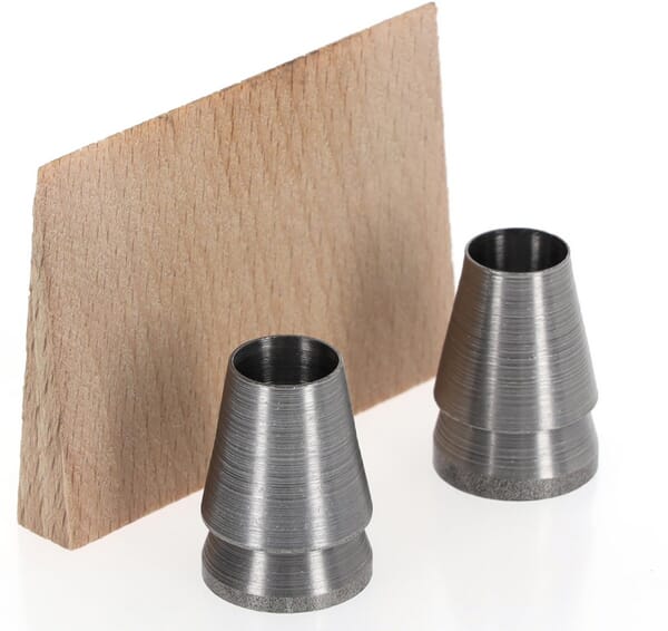 Upevňovací sada pro sekeru