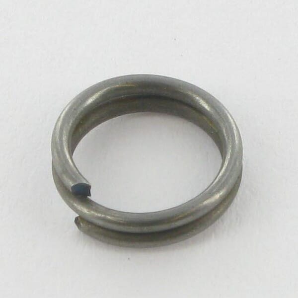 Úchyt hadice 6,7x0,9x2