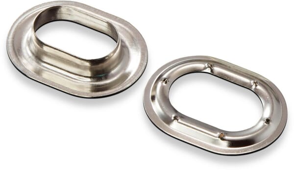 Oválná očka 22,5x13,5 mm, poniklovaná mosaz