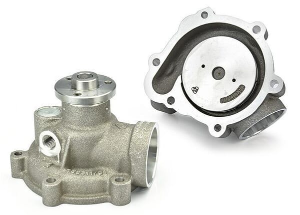 Pompe à eau — réf. 02937603OMP