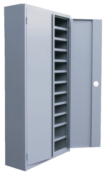 Skladová skříň s dveřmi