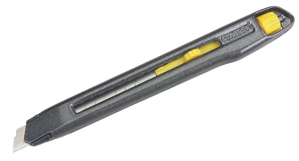 Cutter Interlock 9mm · réf. 010095