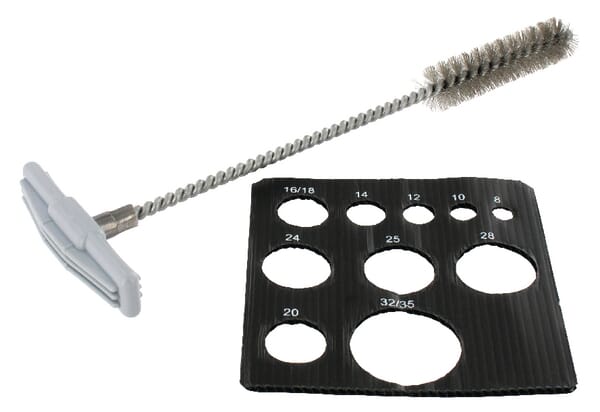 Brosse ronde en acier pour perçage Ø 18 · réf. FISBS18