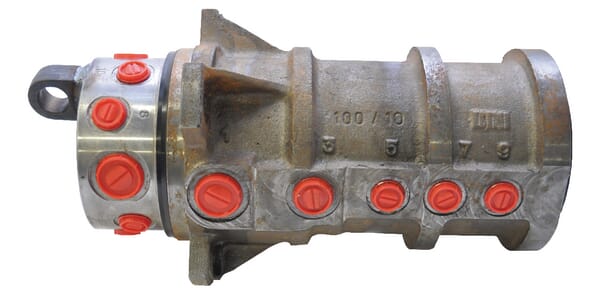 Otočné průchozí šroubení, typ RC