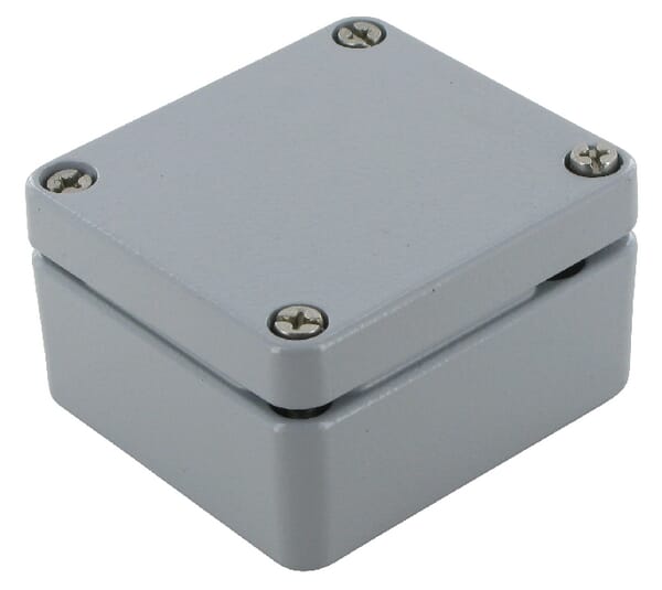 Enceinte en aluminium 64x58x34m · réf. A101ADZ